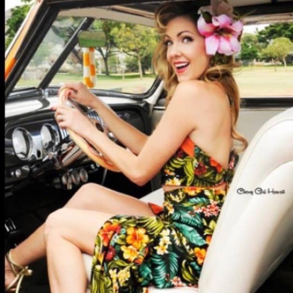 Meet your Posher, Hi sunshine